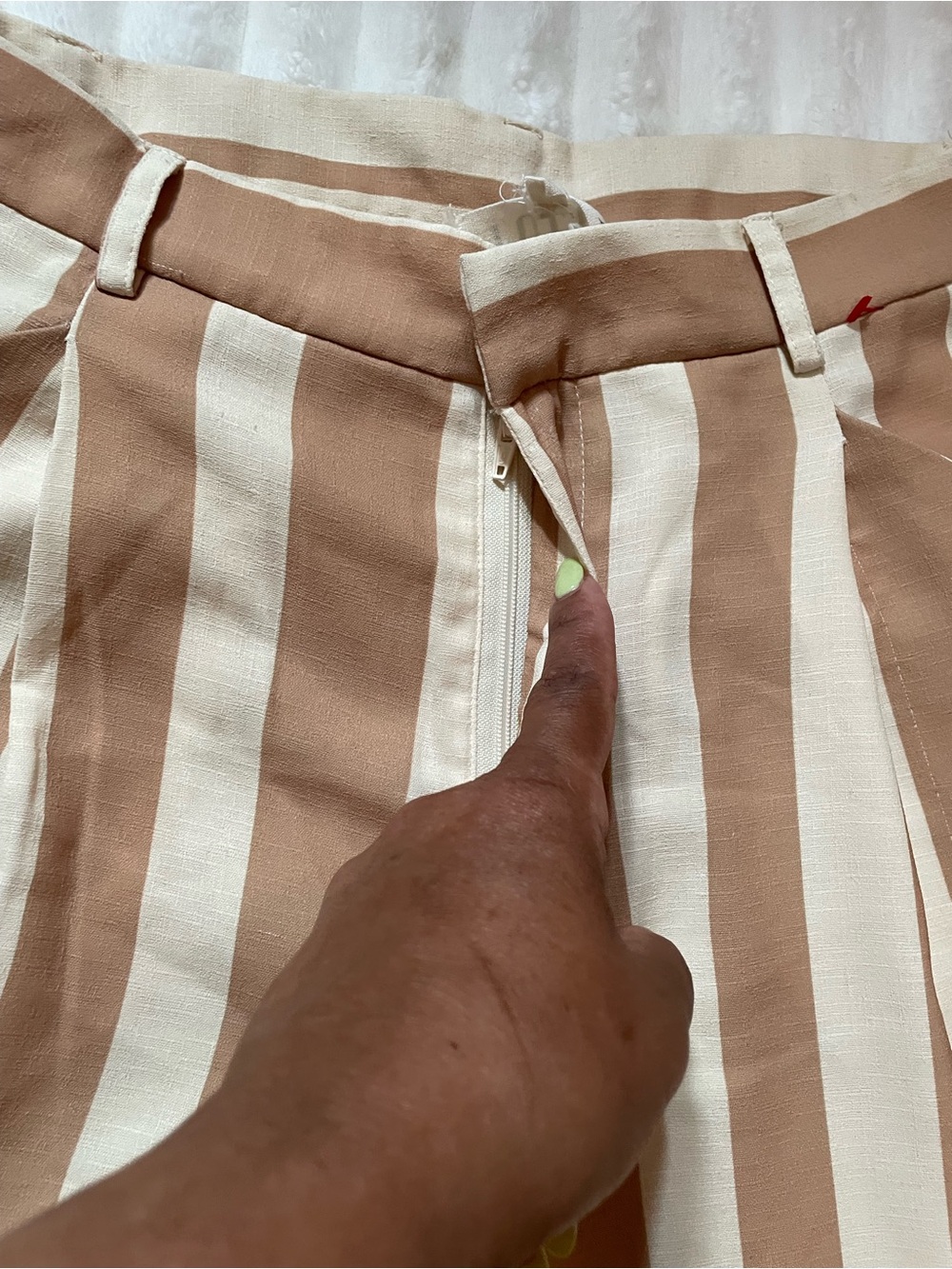 High-Rise Wide-Leg Striped Pants in Tan and Cream - Picture 13 of 15